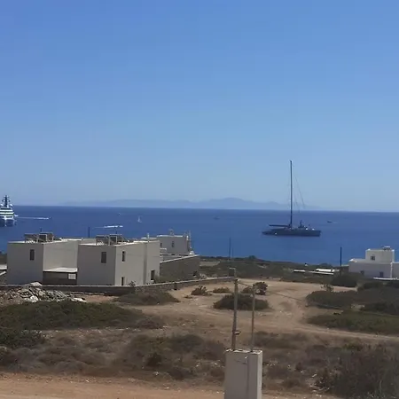 Ploes * Agios Georgios (Antiparos)